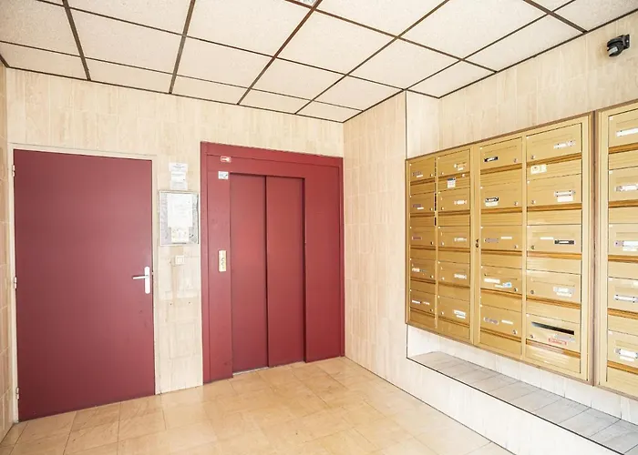 Voltaire Wolf - 5 Min Hypercentre - Parking Privé